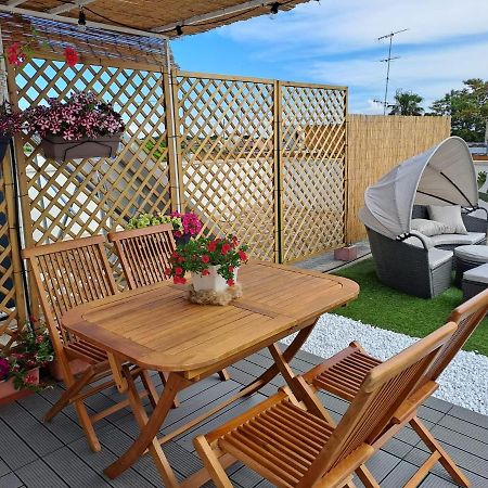 La Terrazza Di Zoe - Castromediano Villa Cavallino di Lecce Exteriör bild